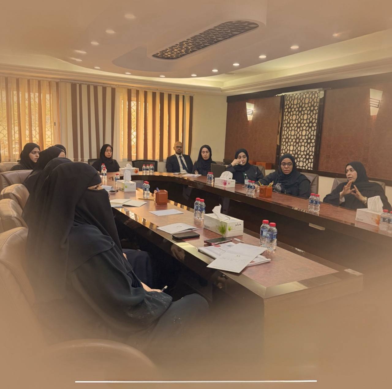 جمارك الفجيرة تطَلع على افضل الممارسات من خلال زيارتها لدائرة المالية